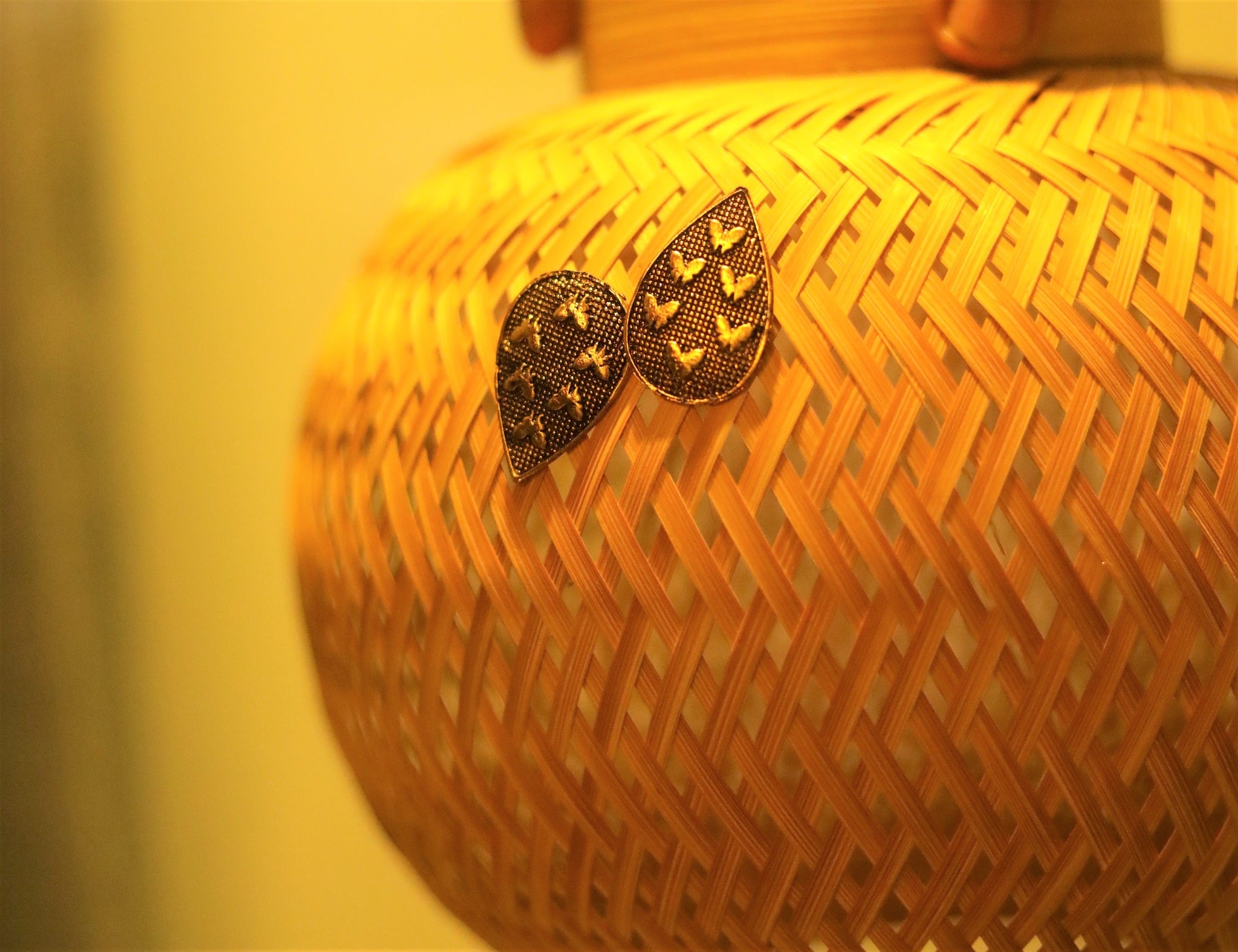 Antique Leaf Earrings