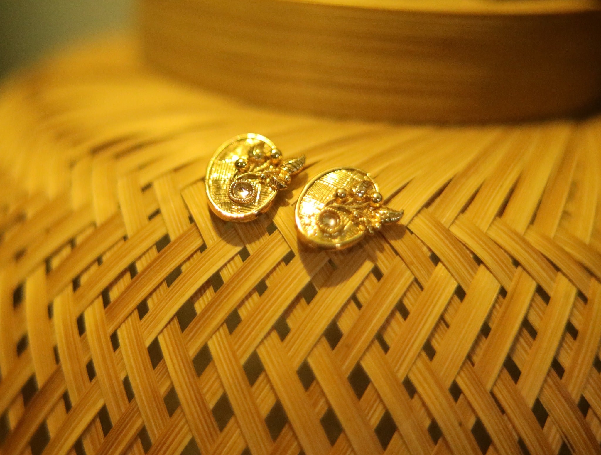 Gold Glam Leaf Earrings