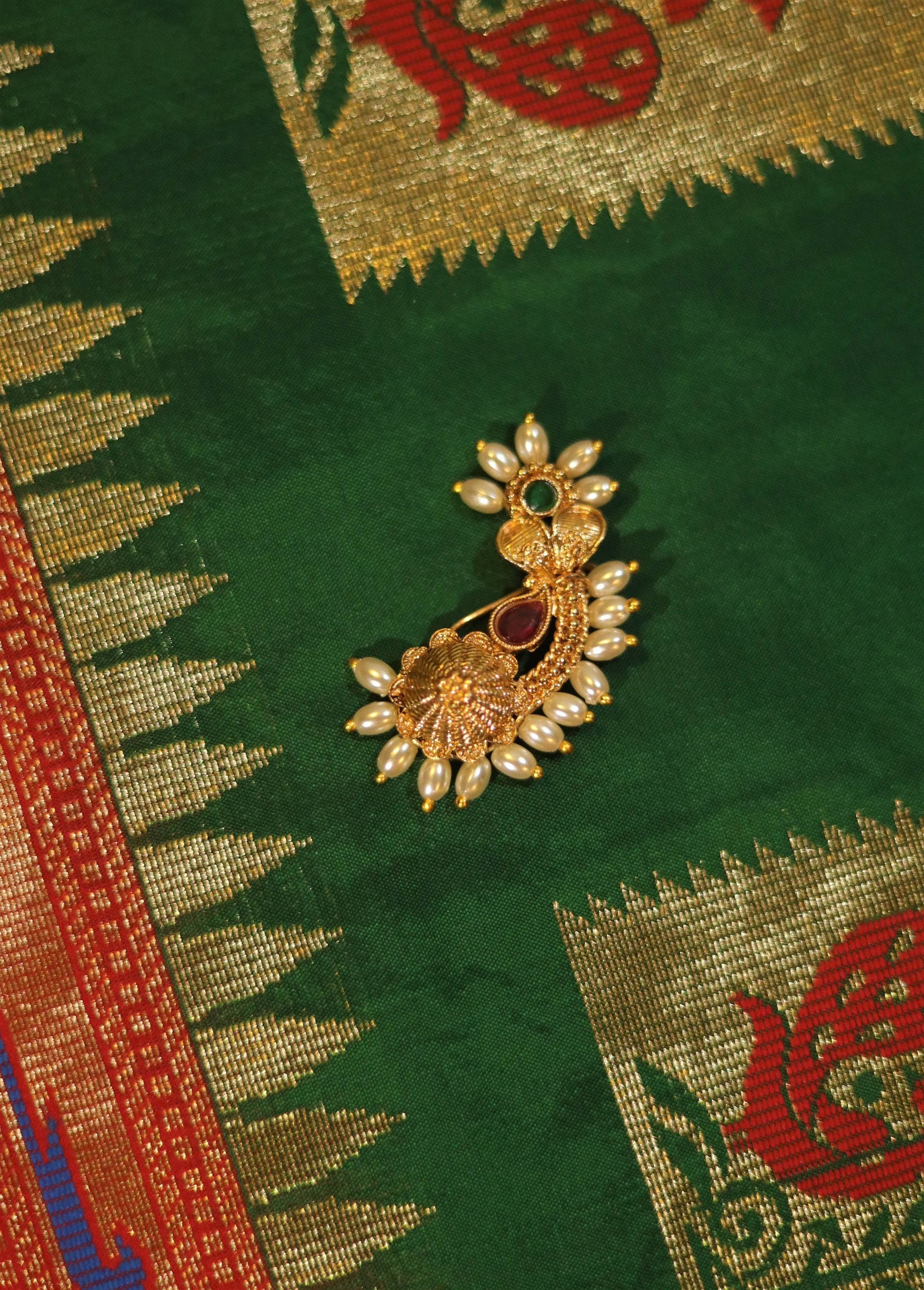 Traditional Maharashtrian Press Fit Nath