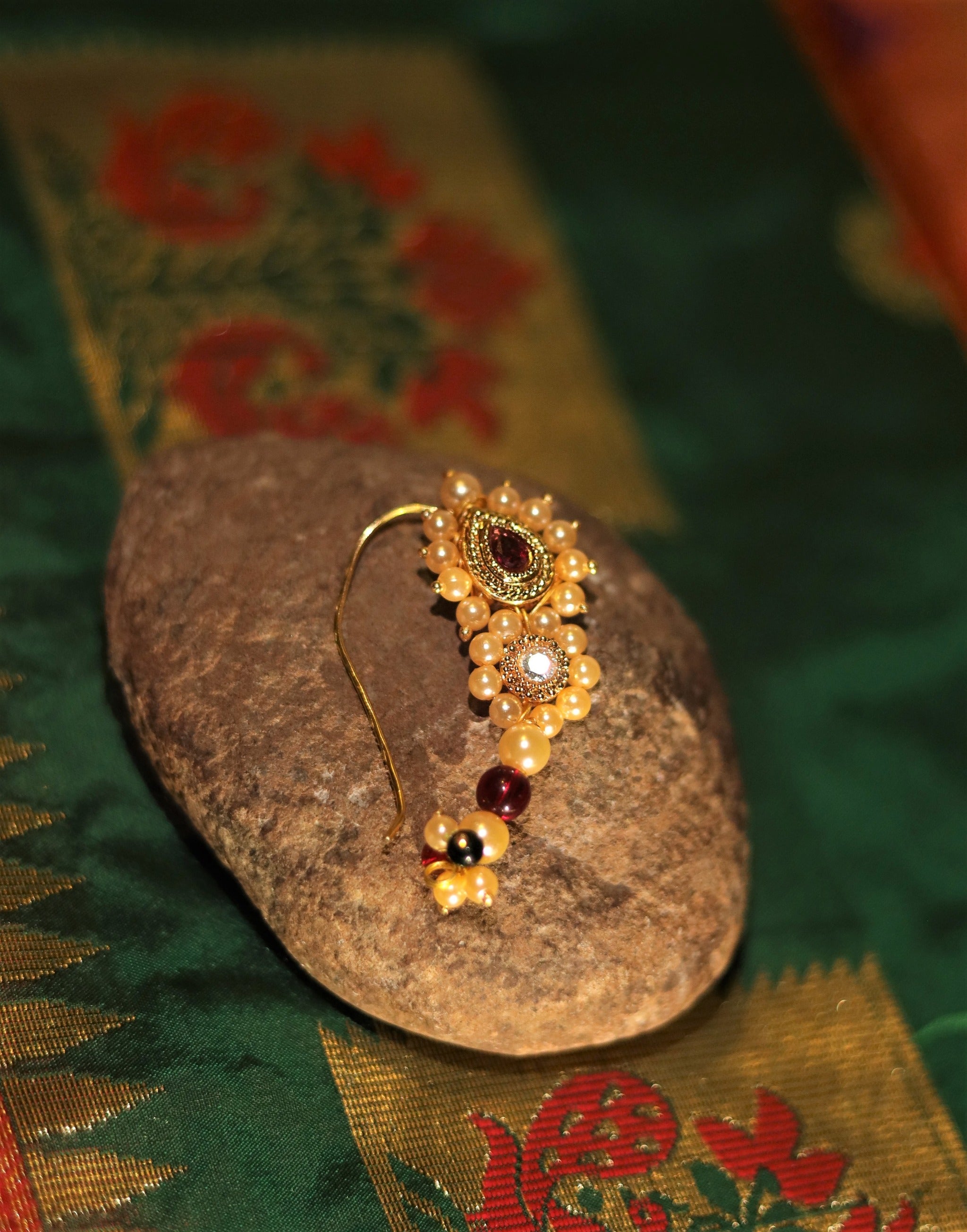 Gold Plated Maharashtrian Pune Shahi Pearl Nath