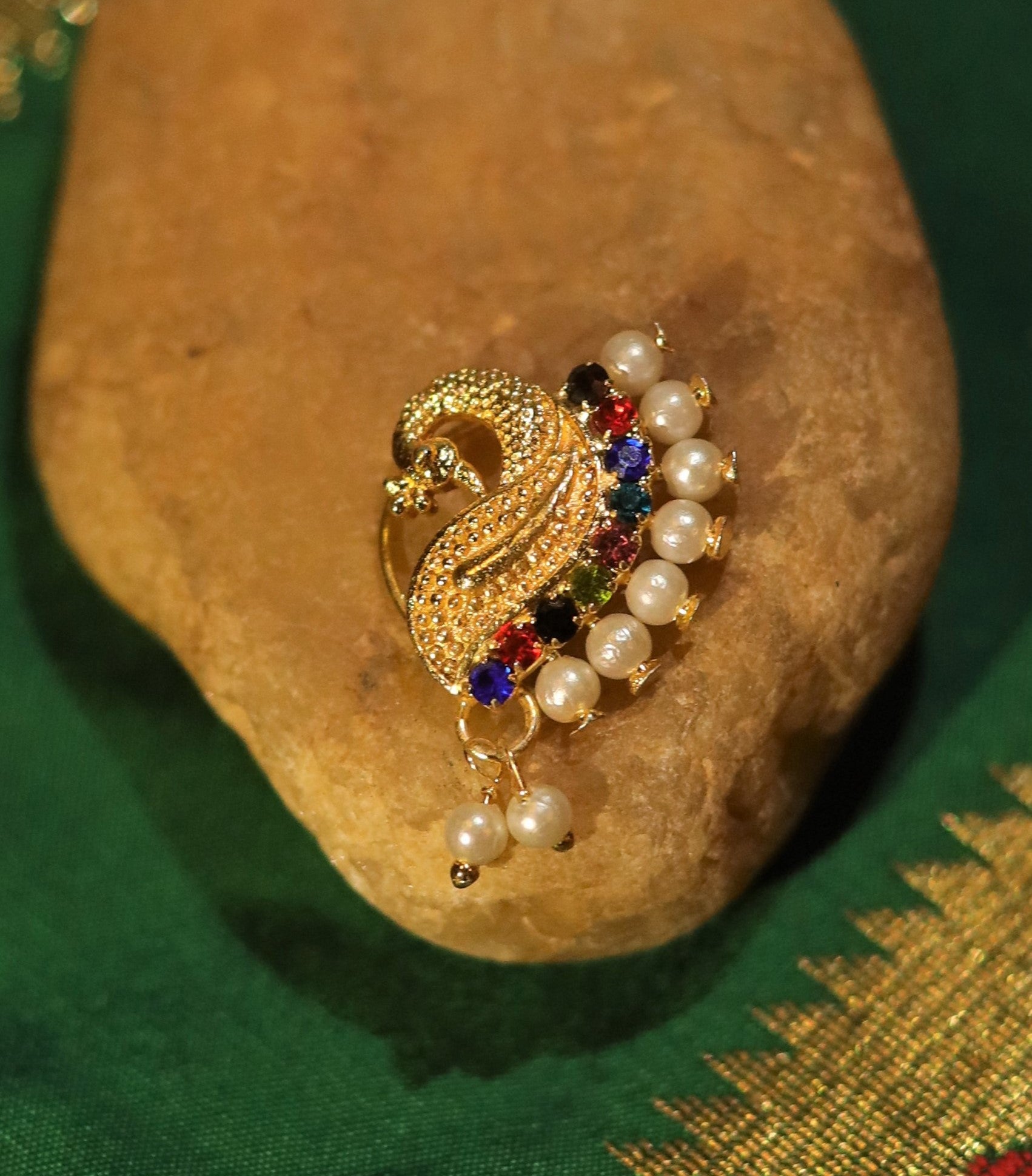 Ethnic Maharashtrian Traditional Peacock Nath