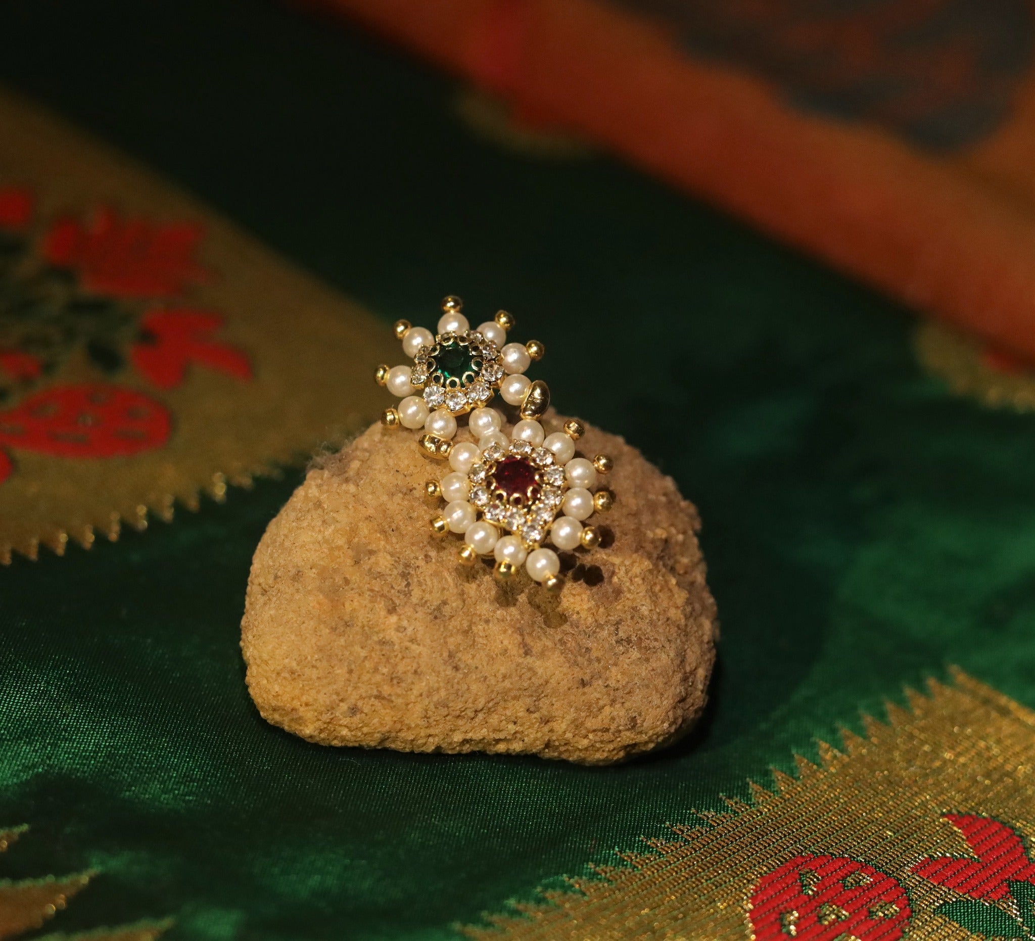 Gold Plated Maharashtrian Press Fit Nath