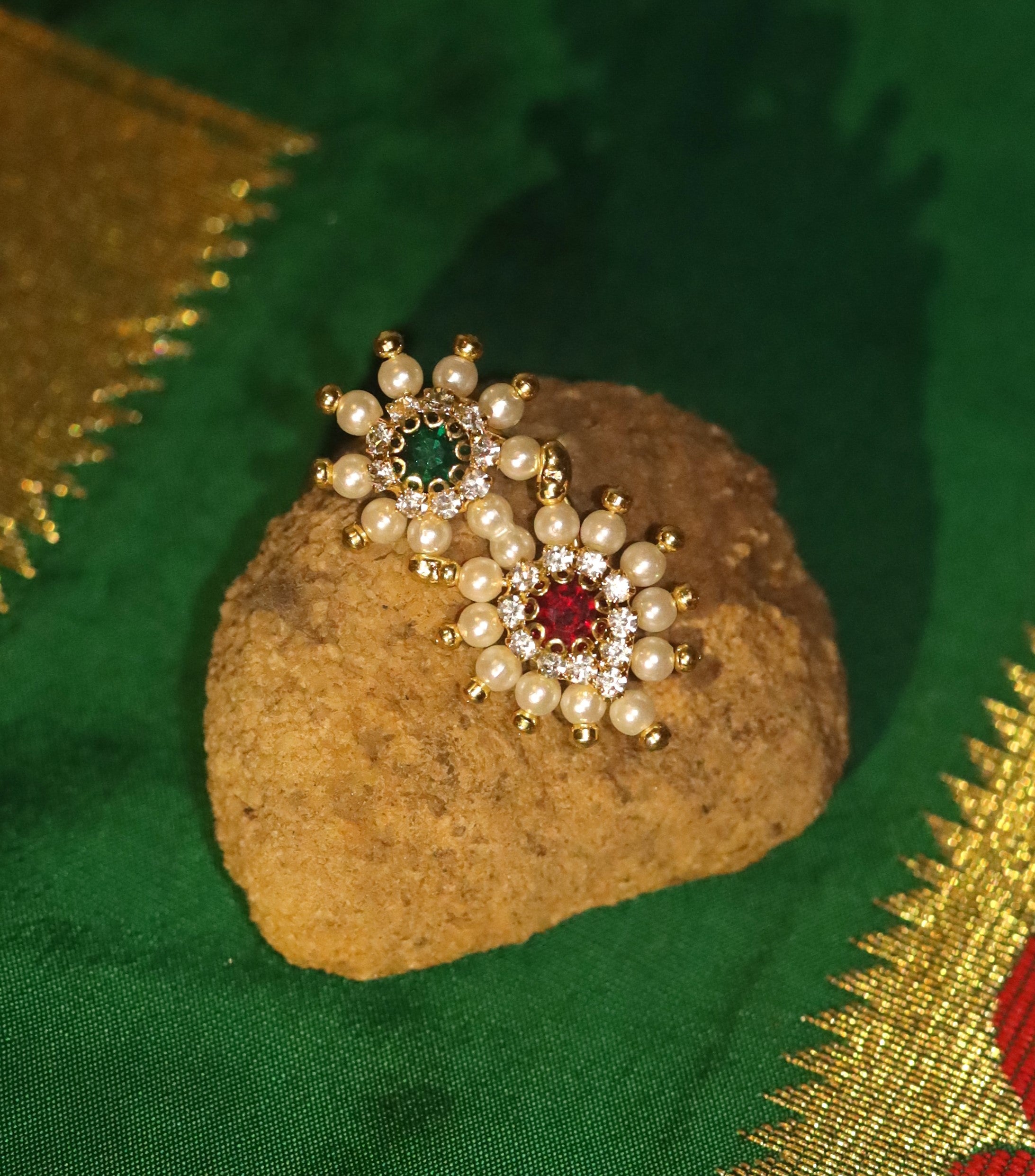 Gold Plated Maharashtrian Press Fit Nath