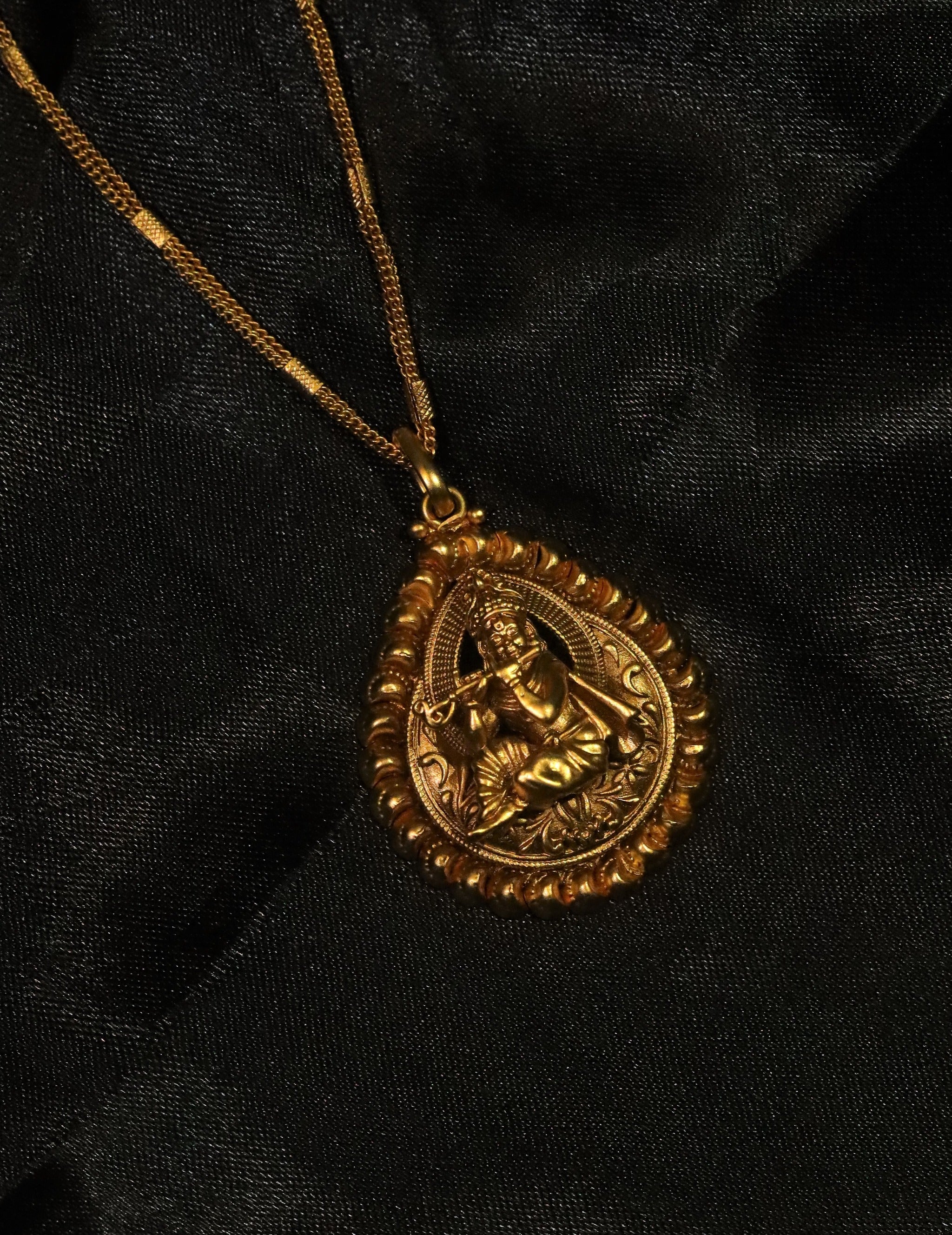 Gold Krishna Pendant Set