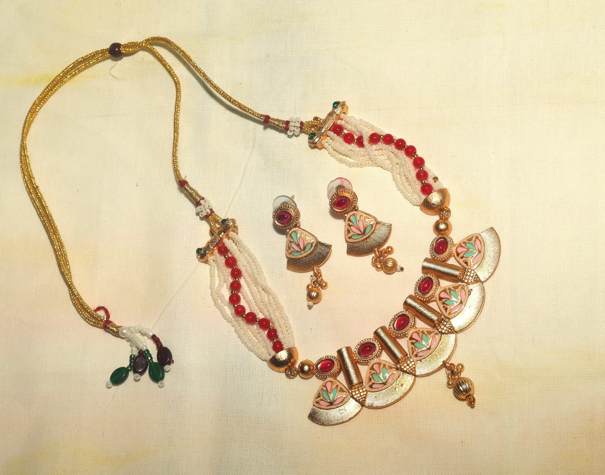 Traditional Rajwadi Meenakari Pearl Necklace Set