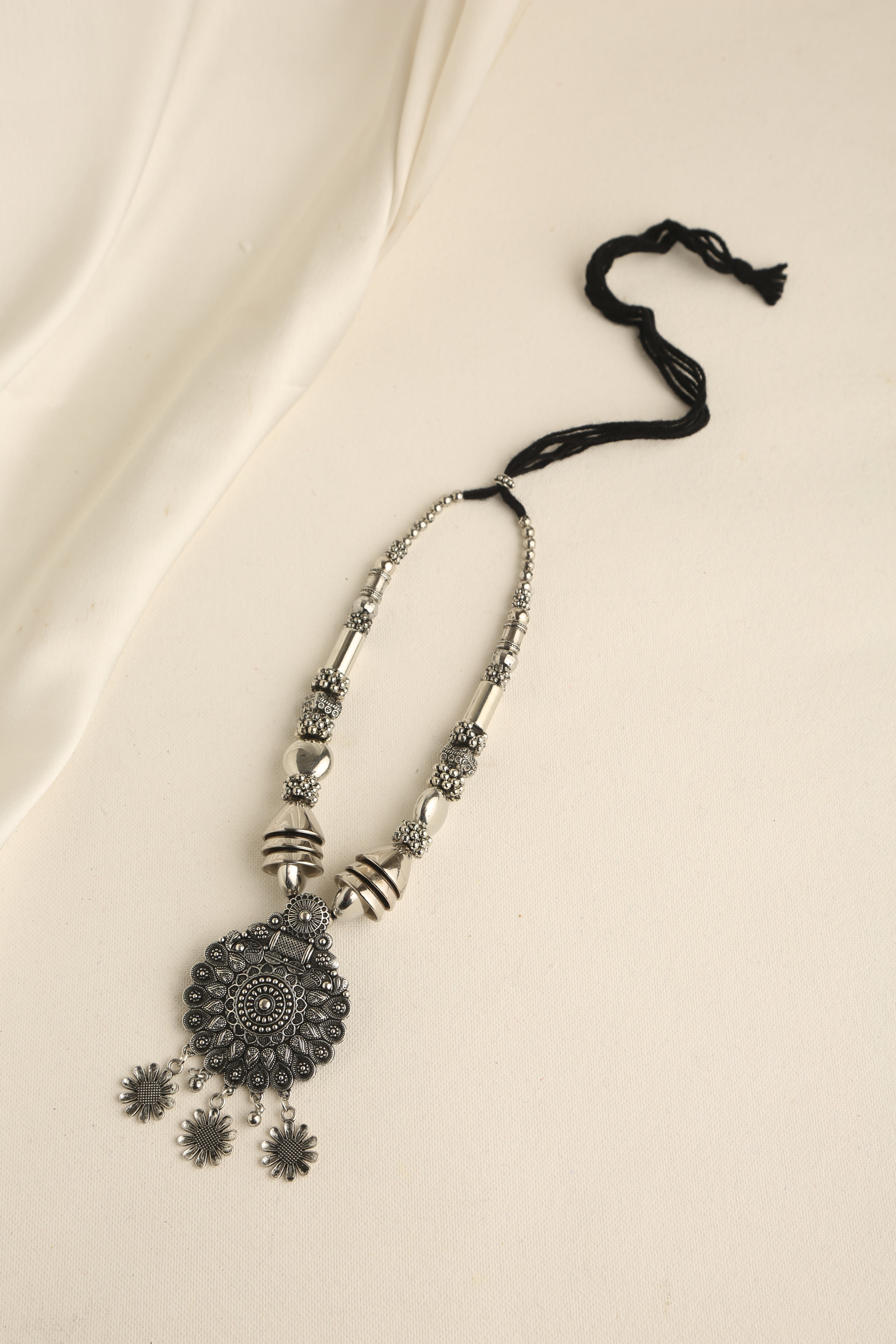 Silver Plated Necklace set for Women with Earrings