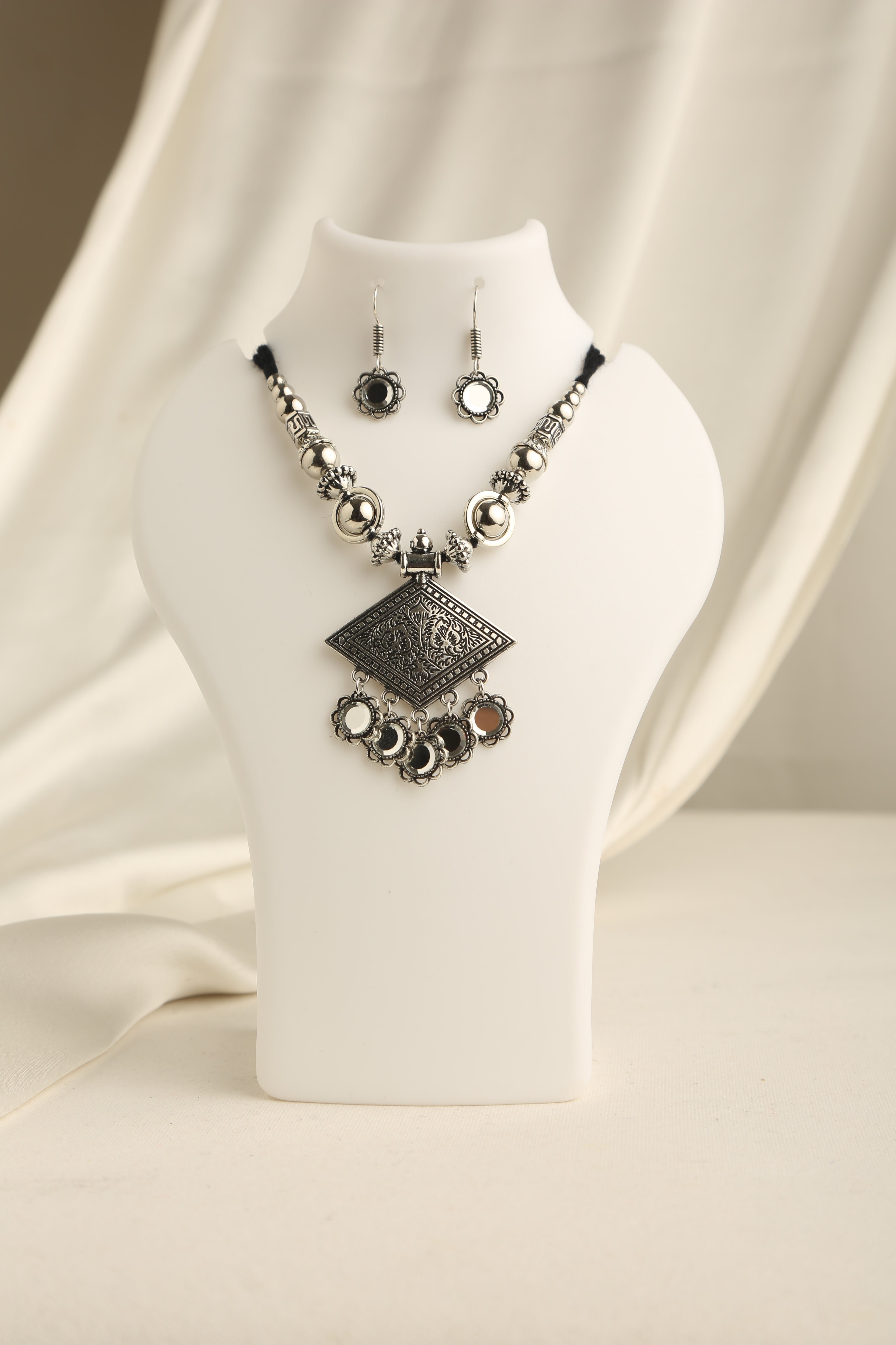 Oxidised Silver Plating Small Necklace Set for Women
