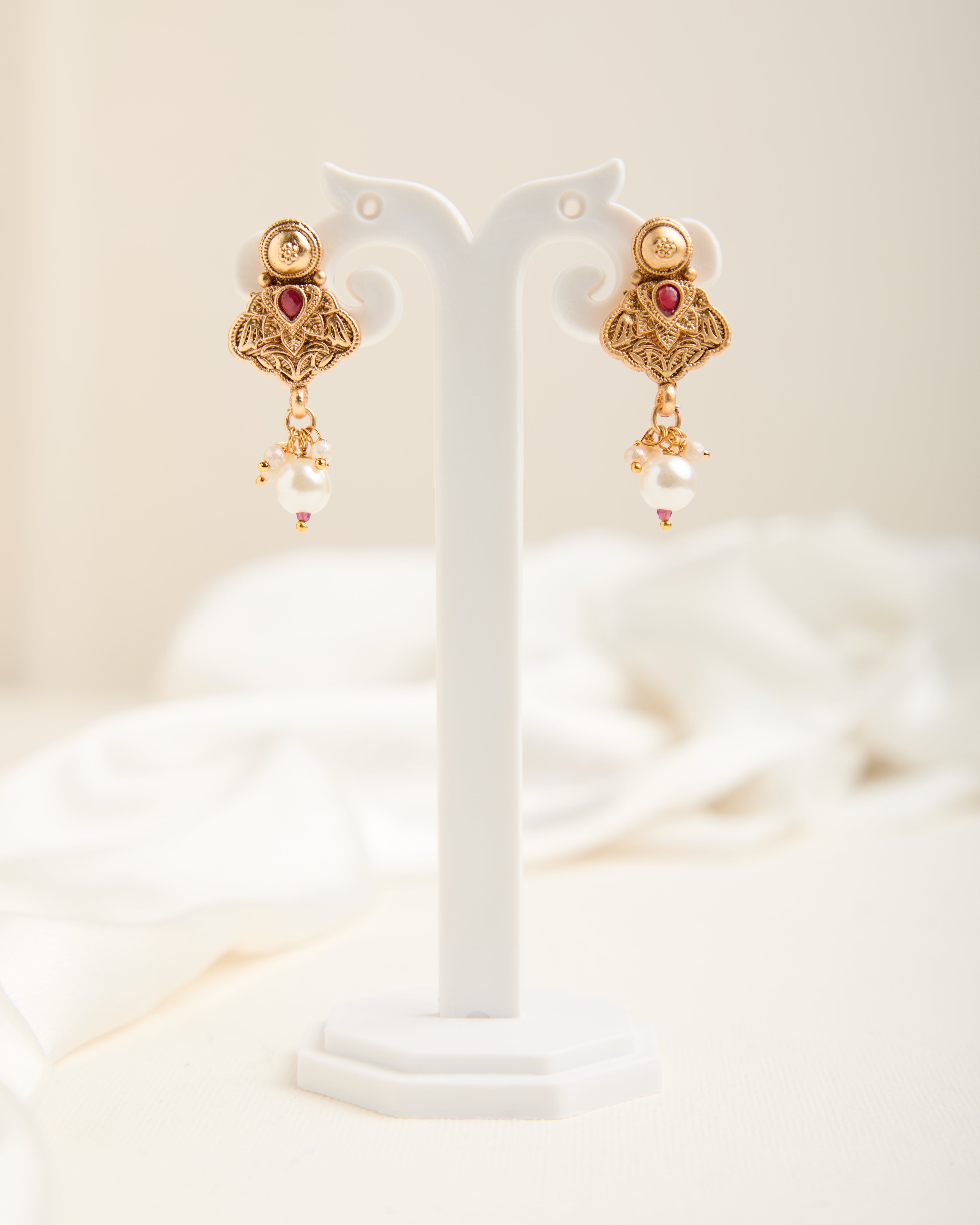 Gold Plated Matte Finish Zirconia Necklace Set for Women