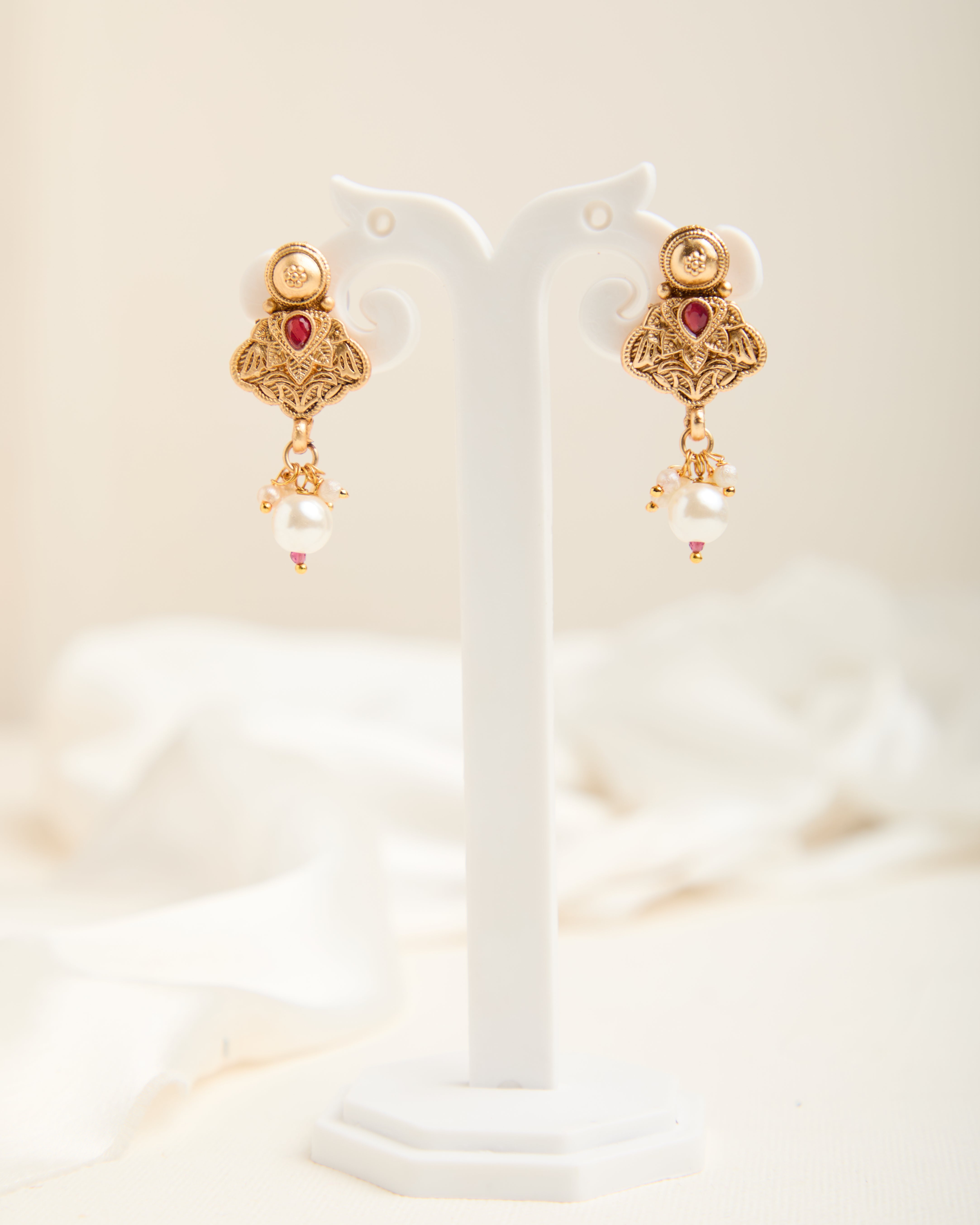 Gold Plated Stone Studded Necklace Set for Women