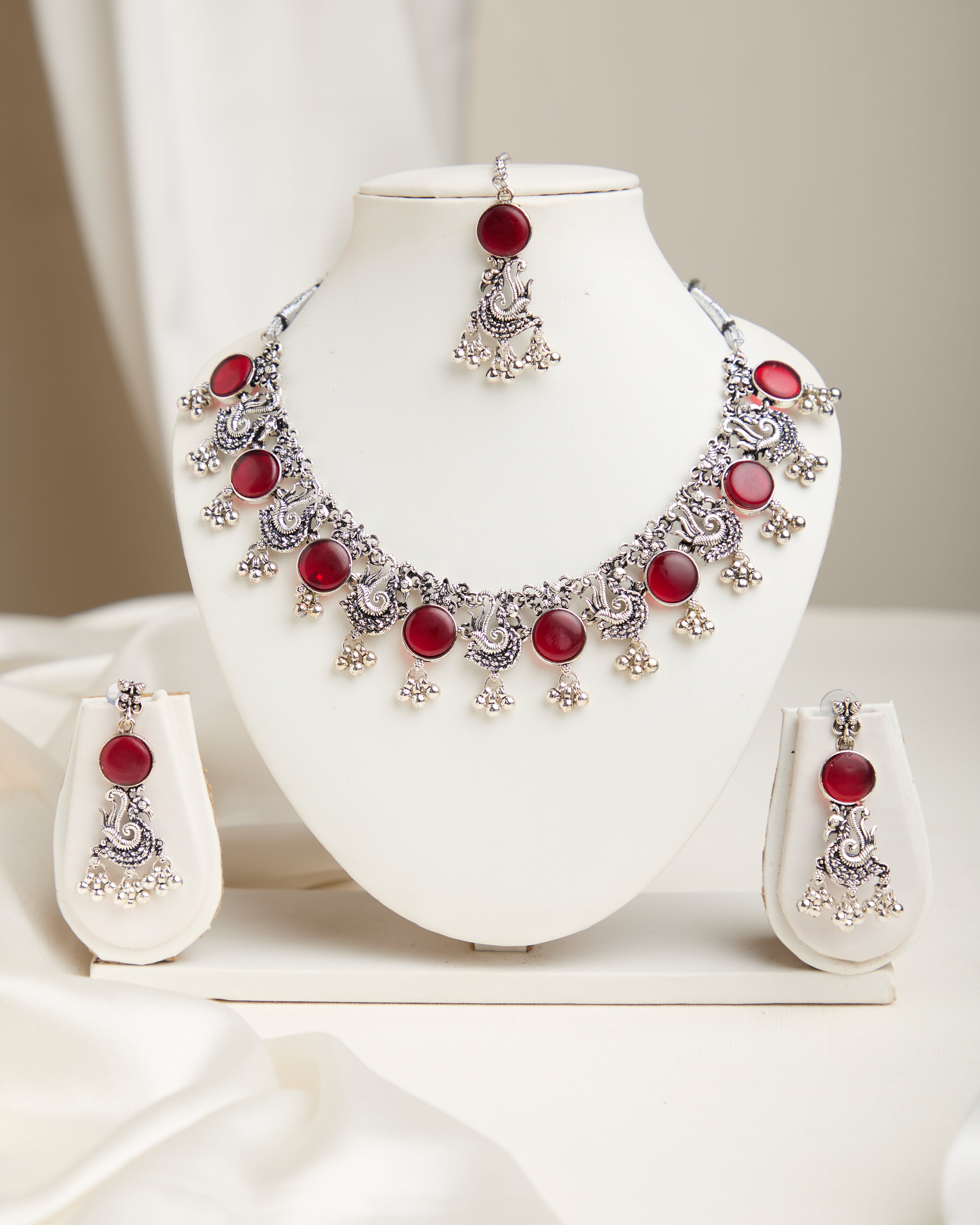 Delicate Zircon Necklace Studded with Firozi Colour Stones