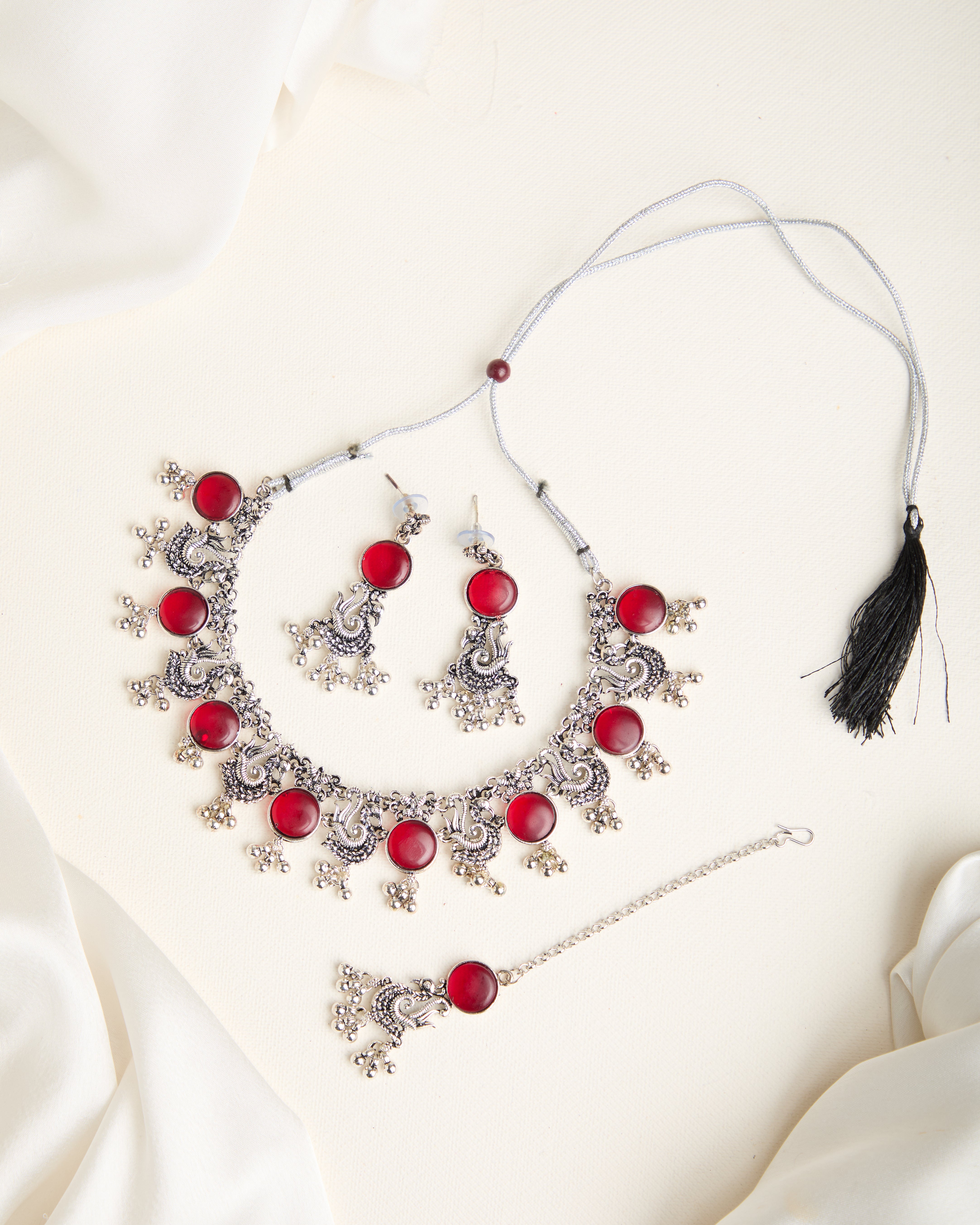 Delicate Zircon Necklace Studded with Firozi Colour Stones