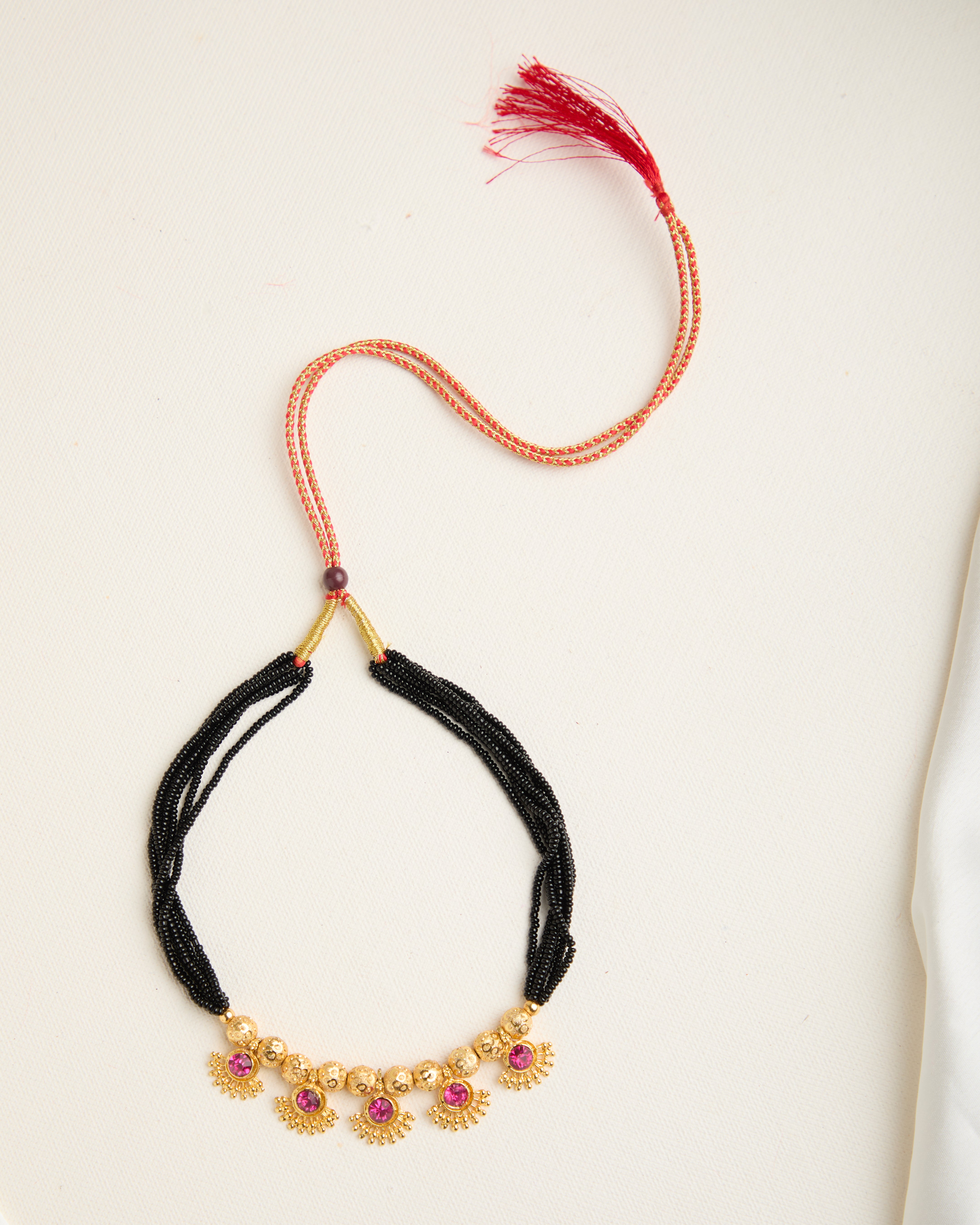 Traditional Black Beads Tanmaniya Mangalsutra