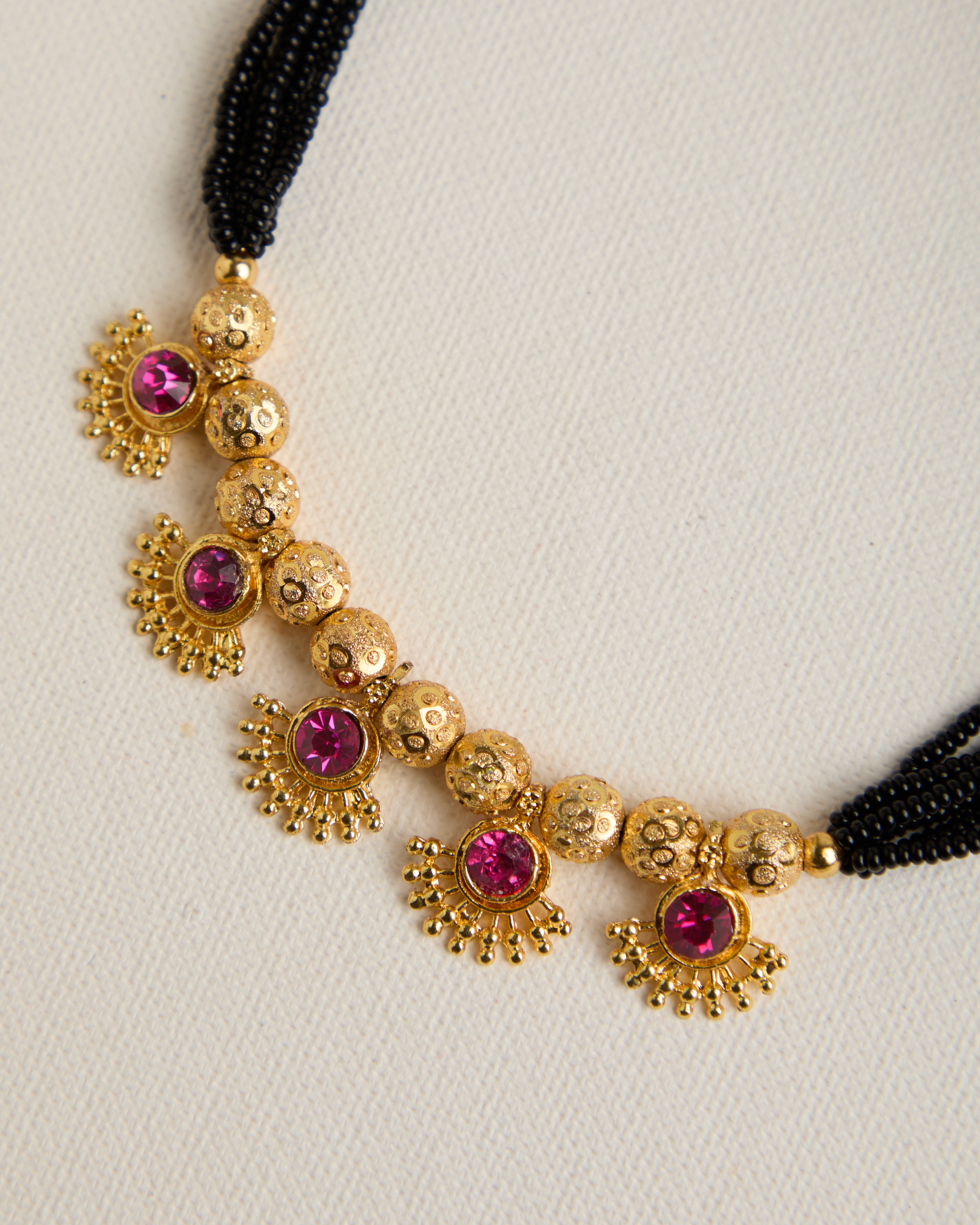 Traditional Black Beads Tanmaniya Mangalsutra