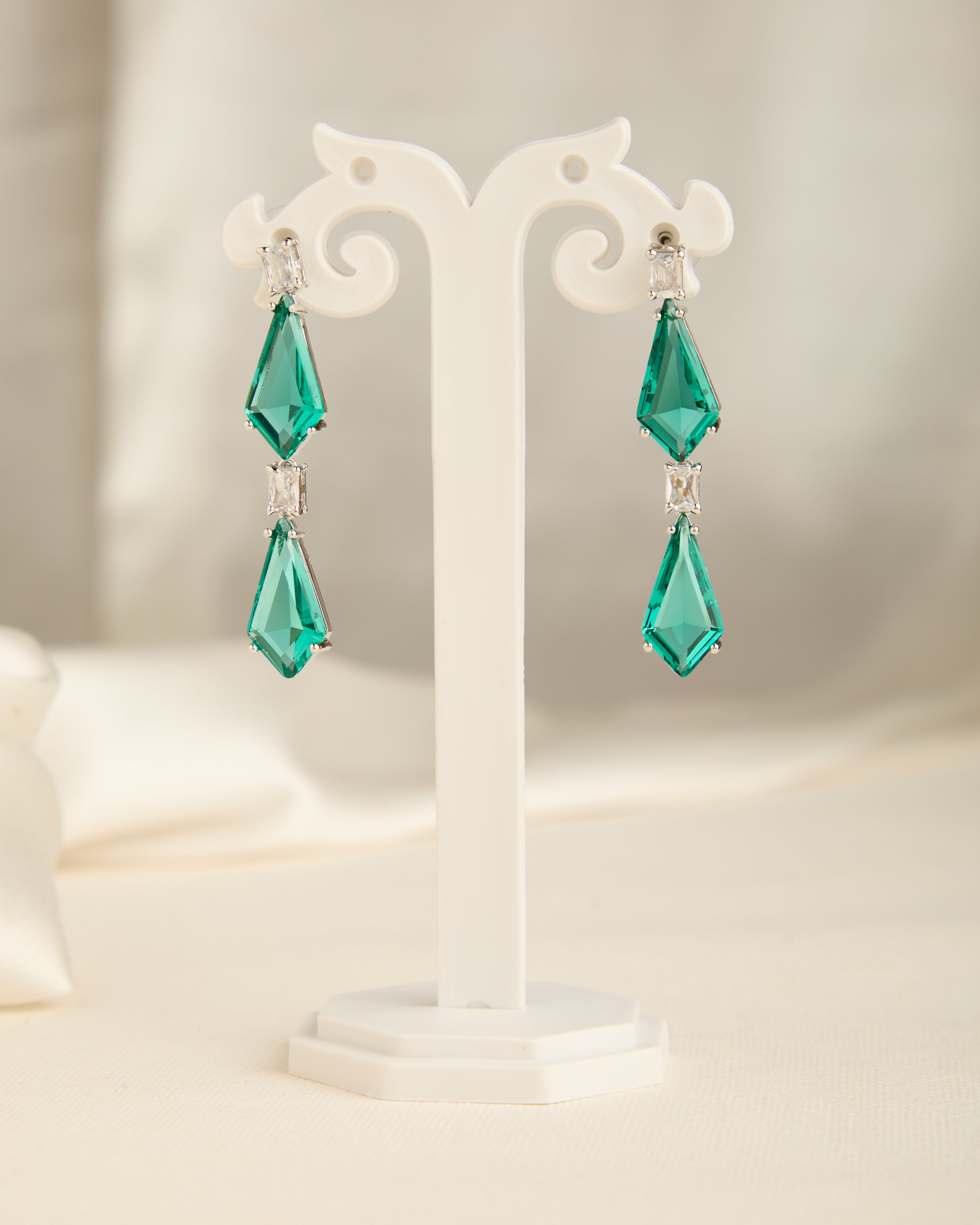 Premium Handcrafted Green American Diamond Necklace Set for Woman