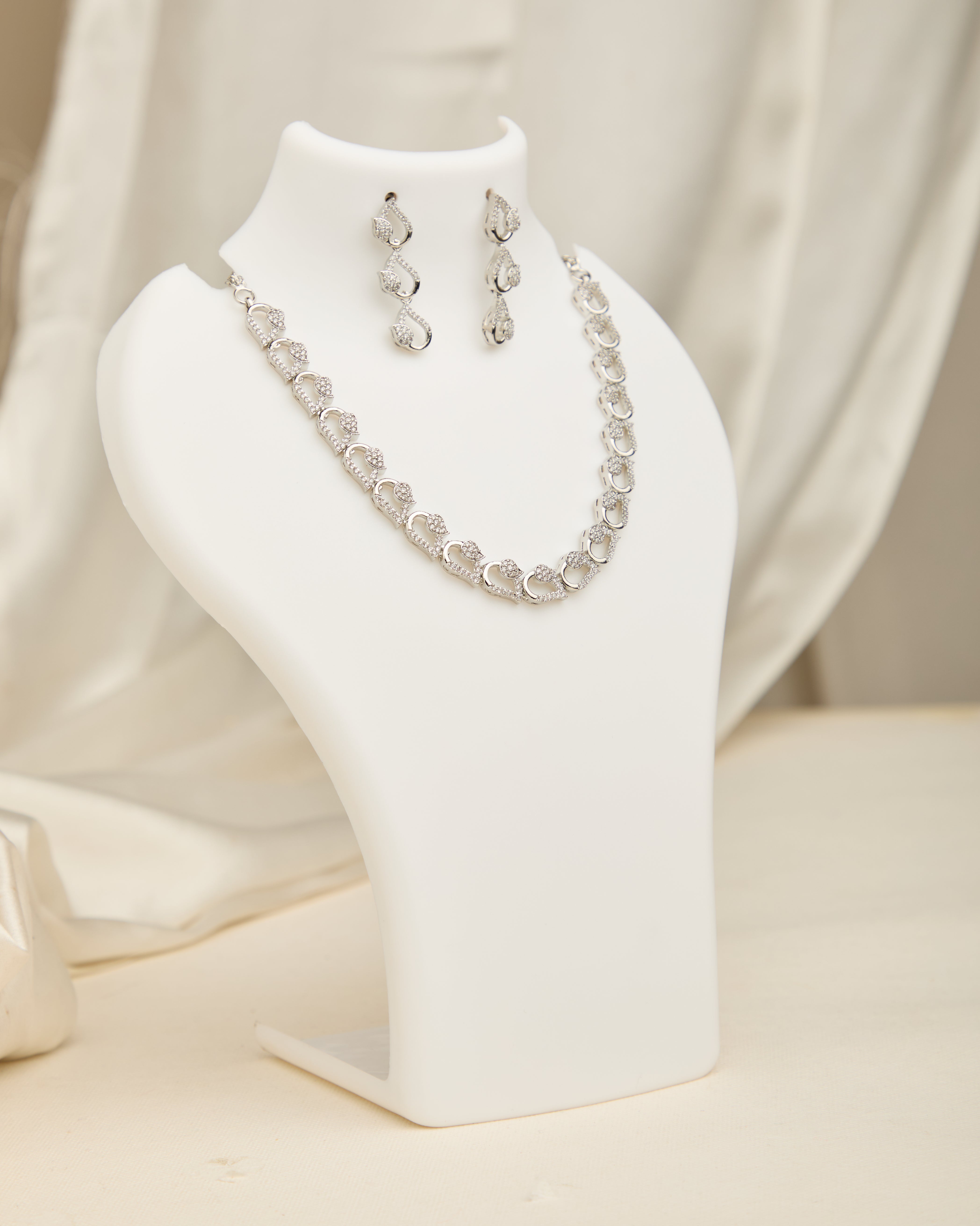 Elegant Silver Plated American Diamond Studded Necklace Set for Women