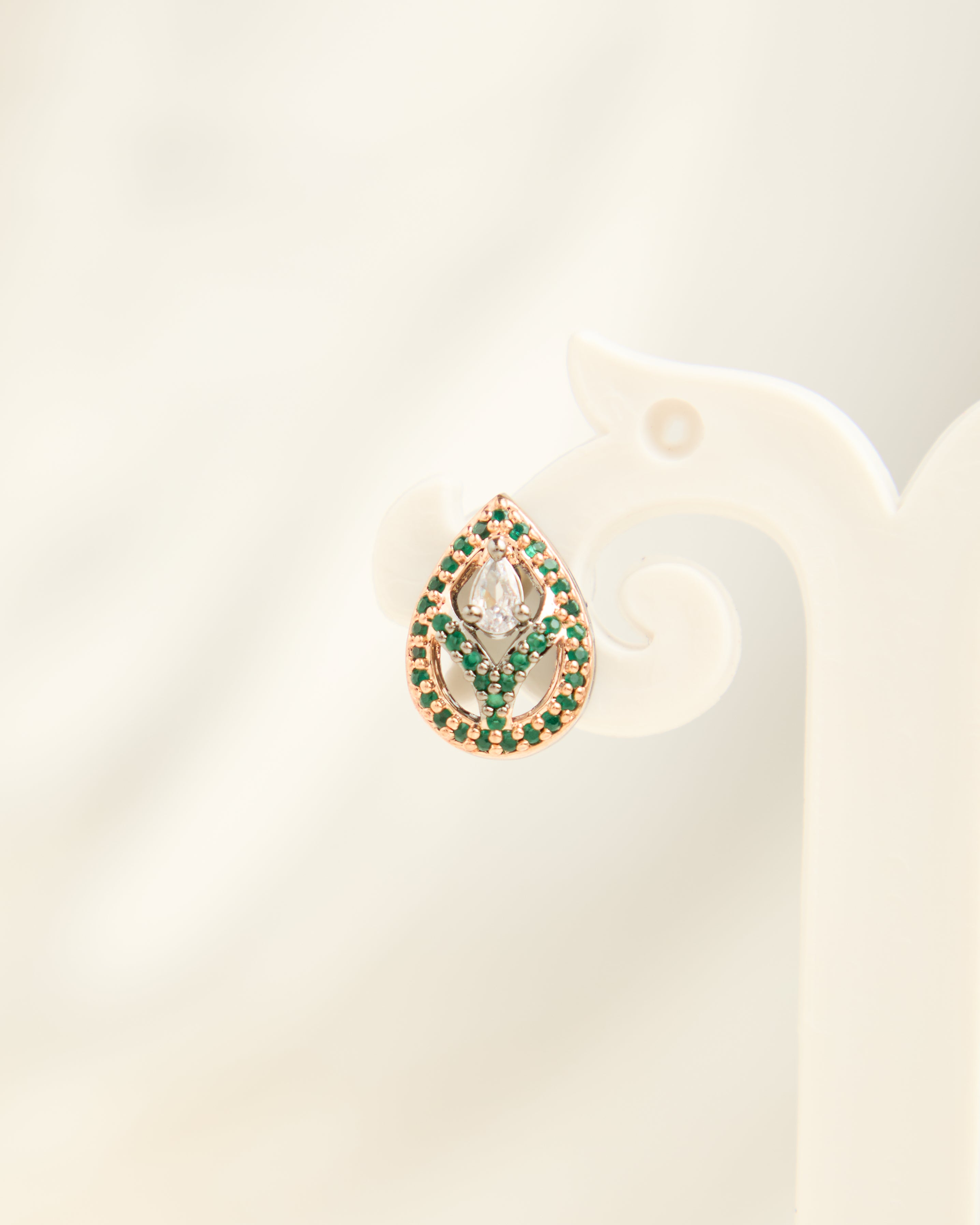 Women Gold-Plated Diamond Studded Earrings Stud for Women