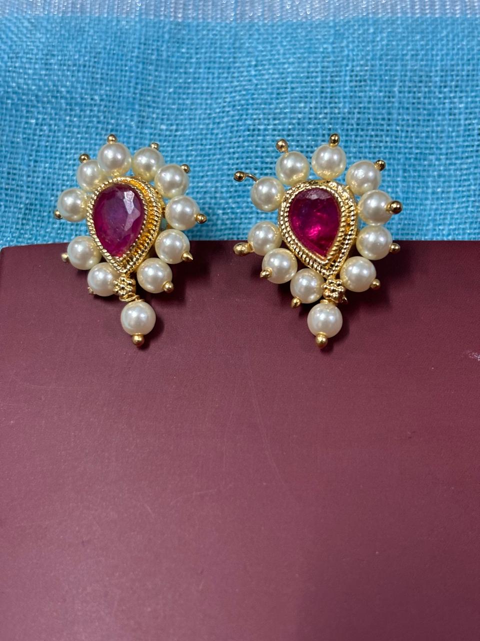 Puneri Moti Earrings