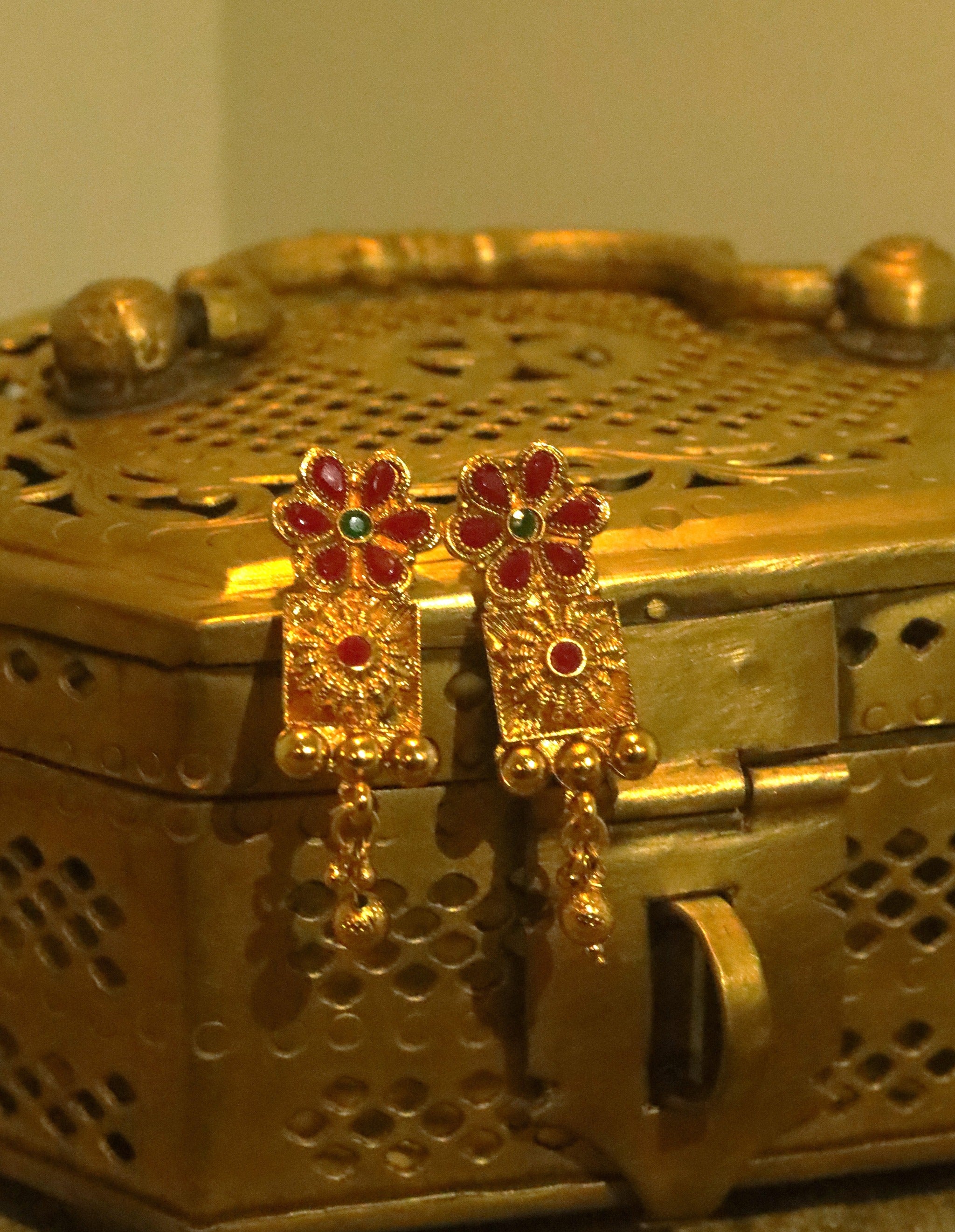Antique Gold Plated Necklace Set
